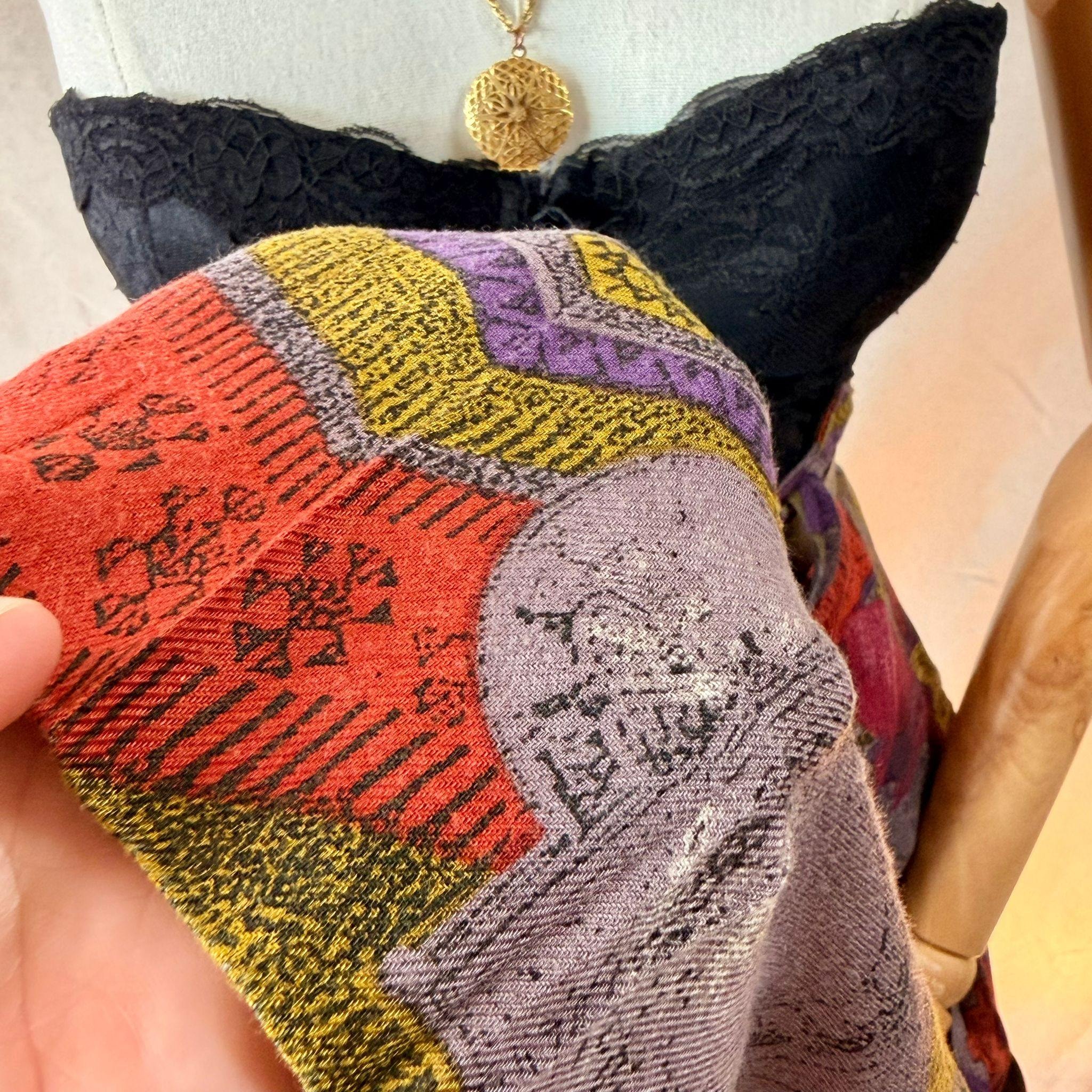 Vintage Light Midi Skirt — 3