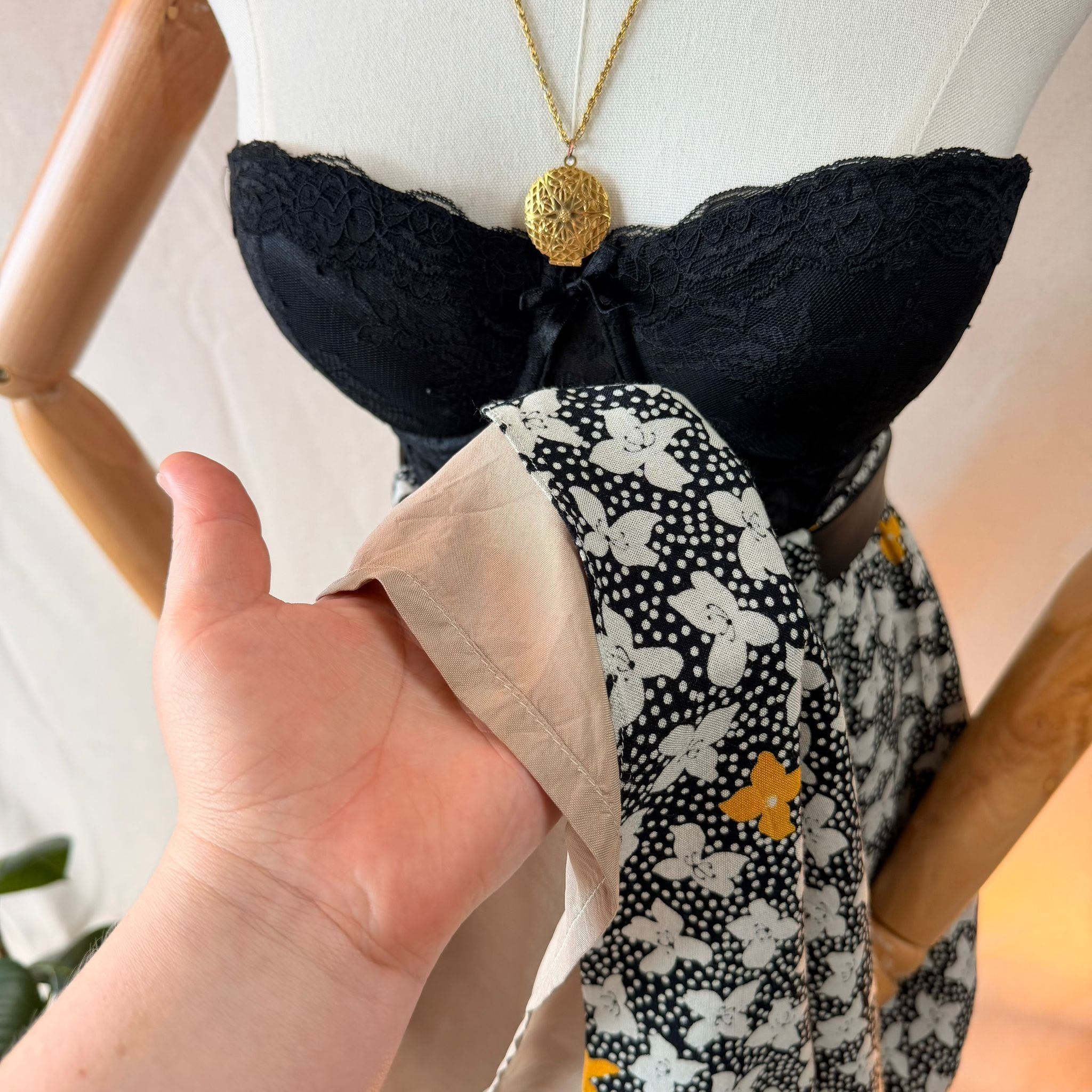 Vintage Floral Midi Skirt — 3
