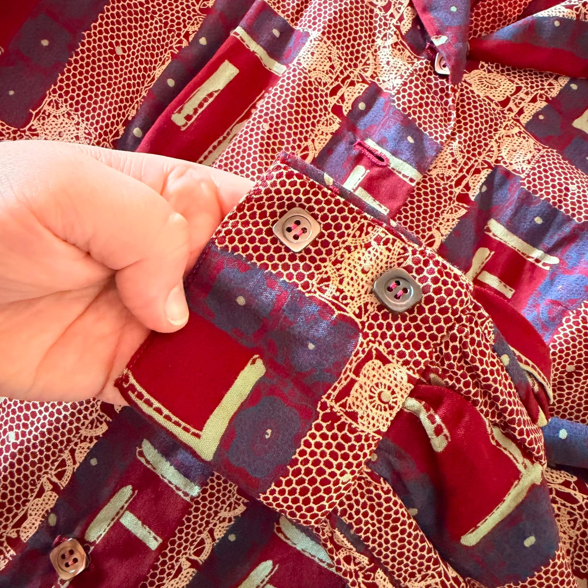 70s Vintage Print Shirt — 8