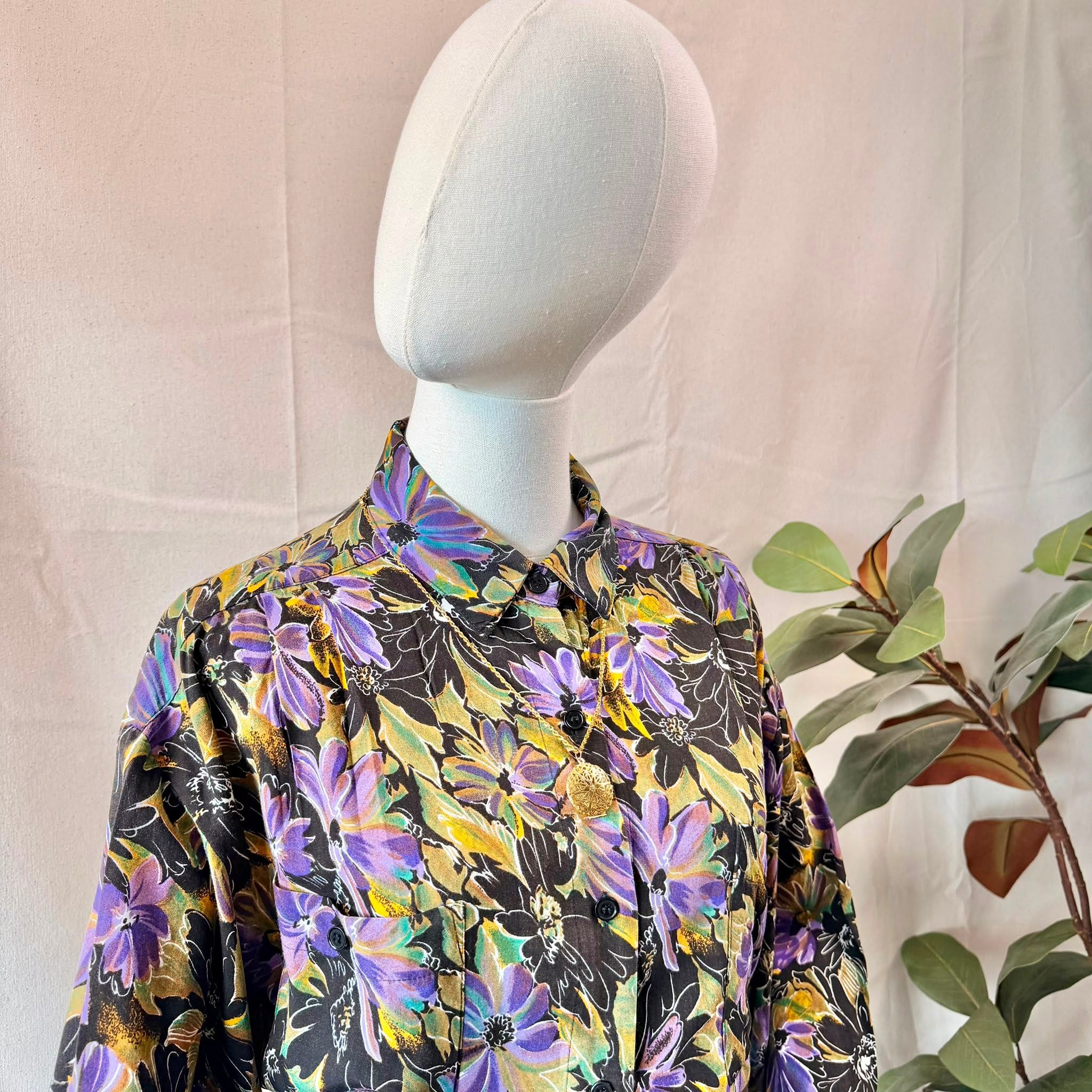 90s Oversized Floral Shirt — 3
