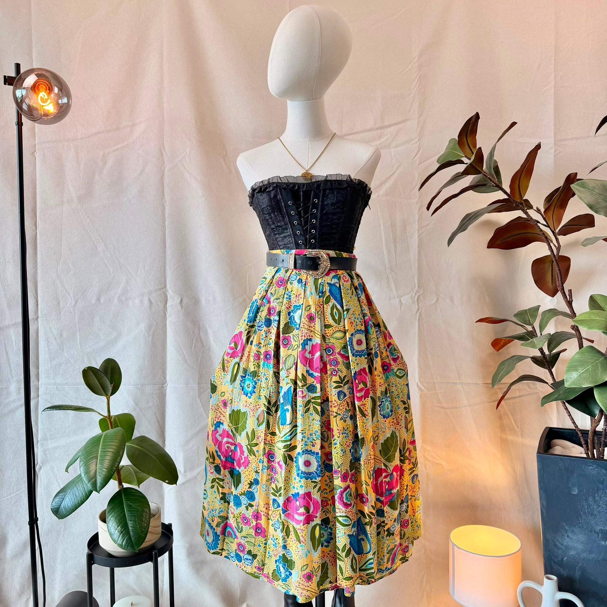 90s Floral Midi Skirt
