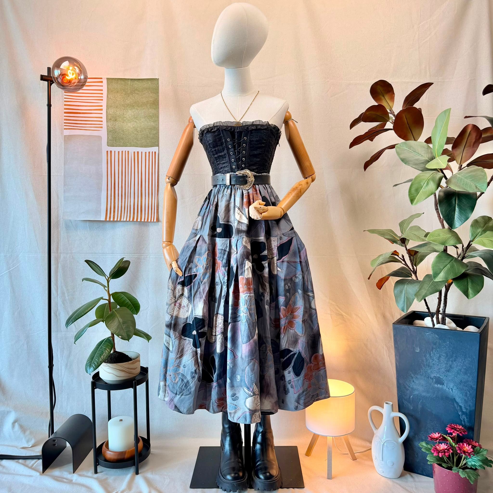 80s Abstract Print Midi Skirt