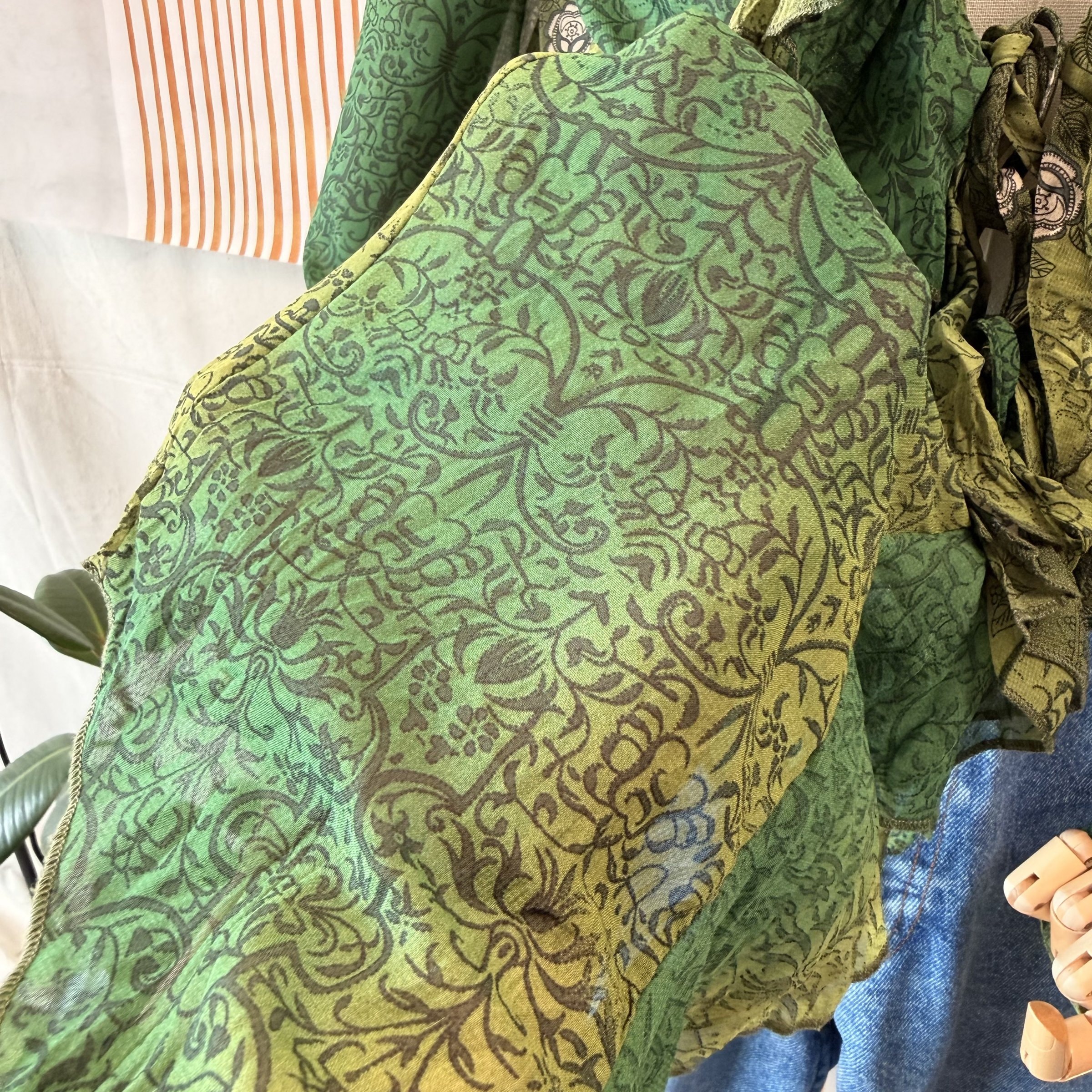 2000s Green Sheer Ruffle Blouse — 5